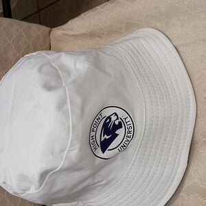 High Point University  / reversible bucket hat $34 1sz + free hay